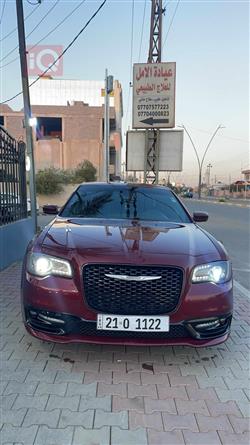 کرایسلەر 300